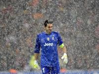 FB体育在线-羽坛烽火夜，韩国铁骑横扫泰国，安赛龙烈焰点燃赛场