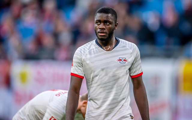 关于美因茨主教练调整战术，希望重振球队士气的信息