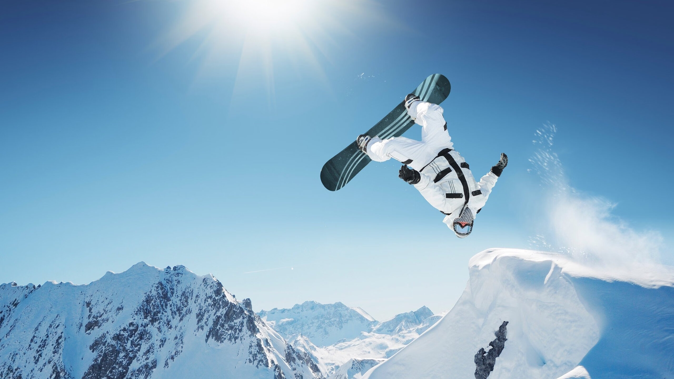 霍勒迪末节封神，快船铁血防守压制掘金取关键胜利