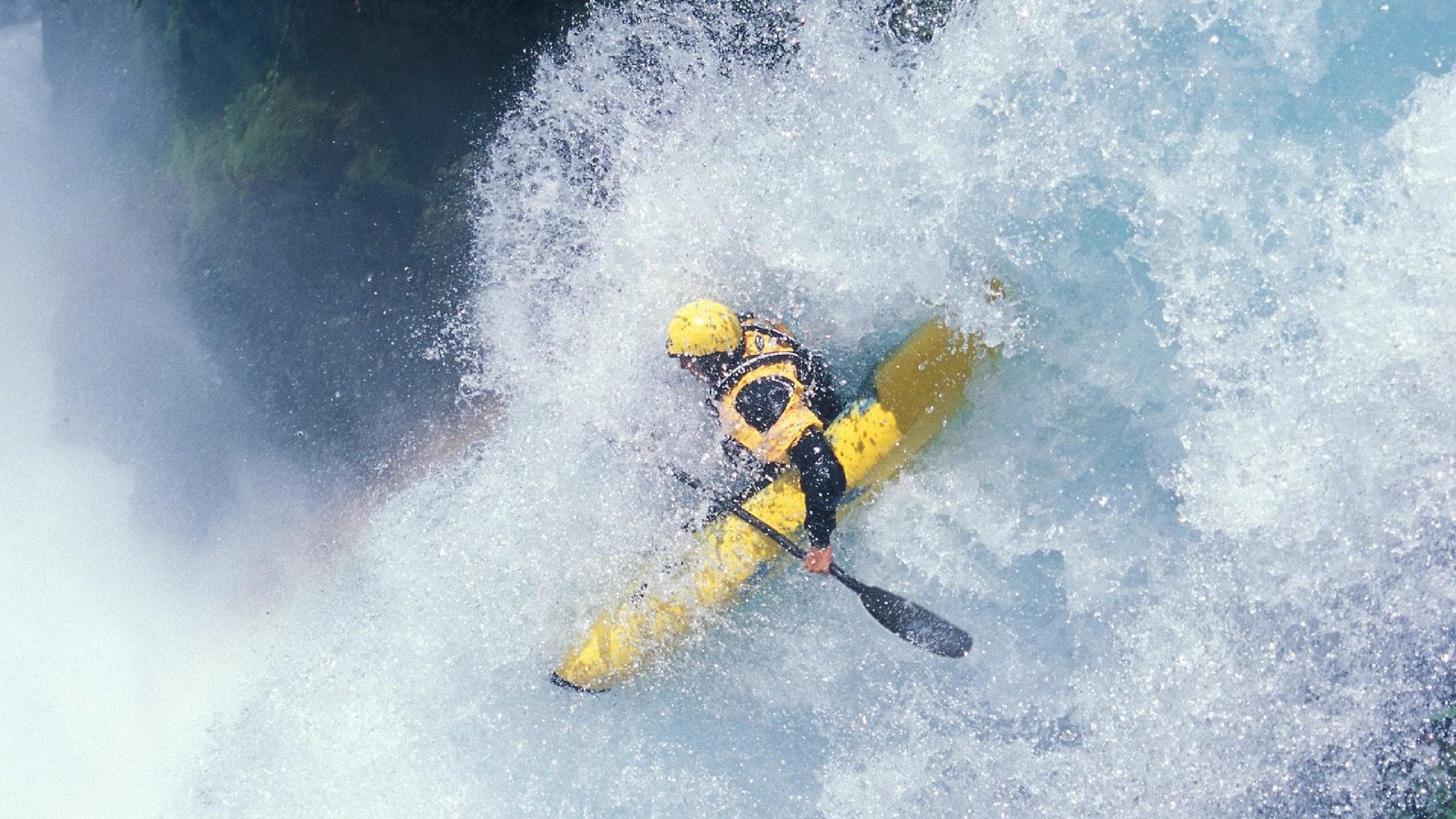 红黑与红魔的宿命对决，罗德里末节神迹改写欧冠剧本